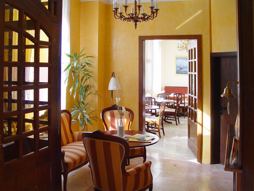Hotel Altes Hafenhaus Ρόστοκ Εξωτερικό φωτογραφία